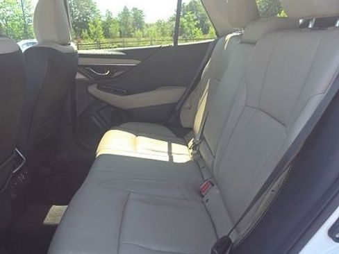 Used 2024 Subaru Outback Limited AWD/4WD image 7