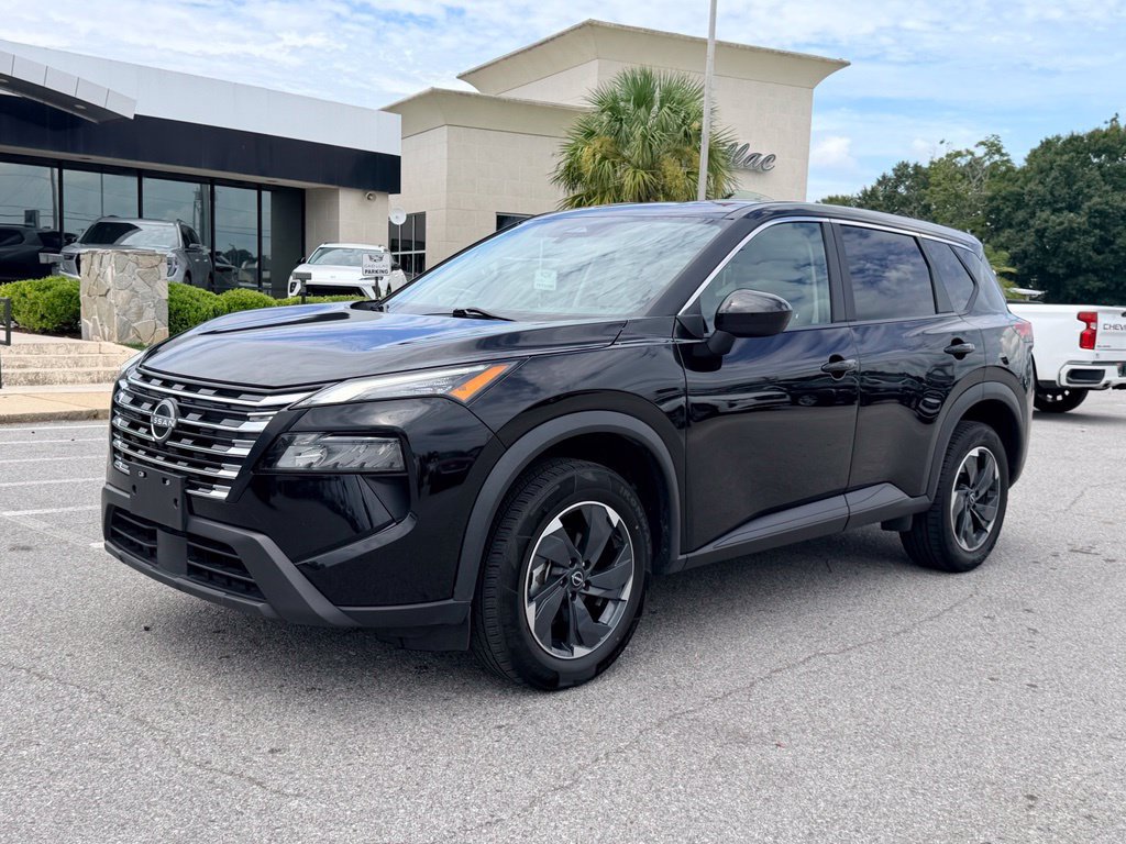 Used 2024 Nissan Rogue SV AWD/4WD image 1