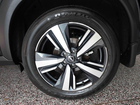Used 2023 Nissan Rogue Platinum w/ Platinum Premium Package AWD/4WD image 30