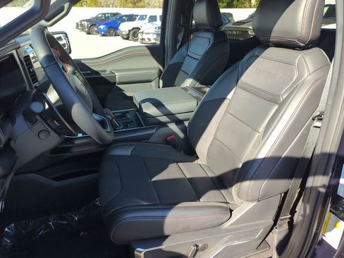 Used 2025 Ford F150 Raptor image 11