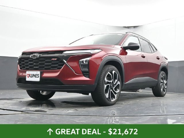 Used 2024 Chevrolet Trax RS w/ Sunroof Package FWD image 50