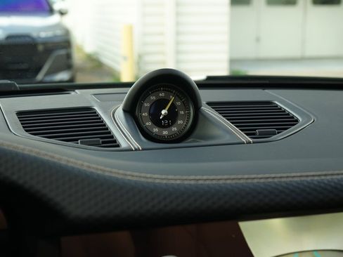 Used 2026 Porsche 911 GT3 image 30