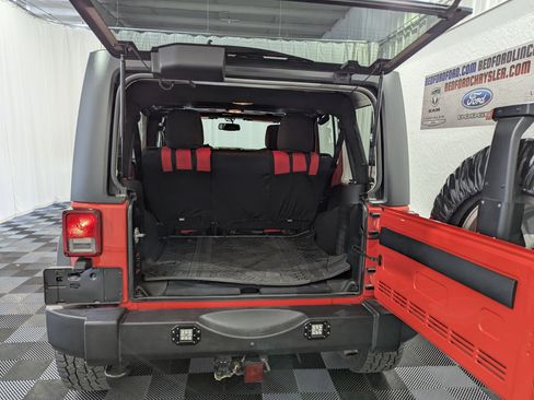 Used 2013 Jeep Wrangler Unlimited Sport image 10
