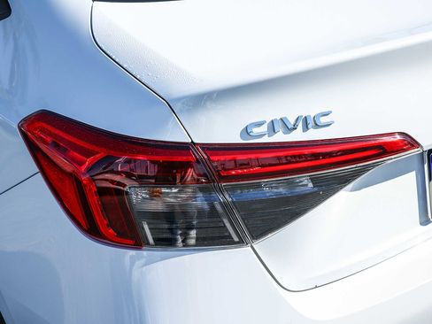 Certified 2022 Honda Civic Sport image 8