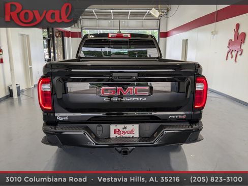 Used 2026 GMC Canyon AT4 w/ Technology Plus Package AWD/4WD image 3