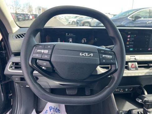 Certified 2025 Kia K4 LXS image 14