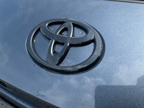 Used 2026 Toyota Camry SE FWD image 10