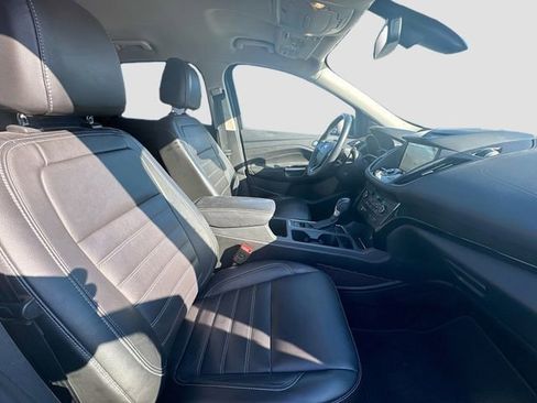Used 2017 Ford Escape Titanium image 29