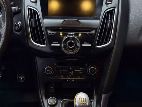 Used 2015 Ford Focus ST w/ Equipment Group 402A image 23