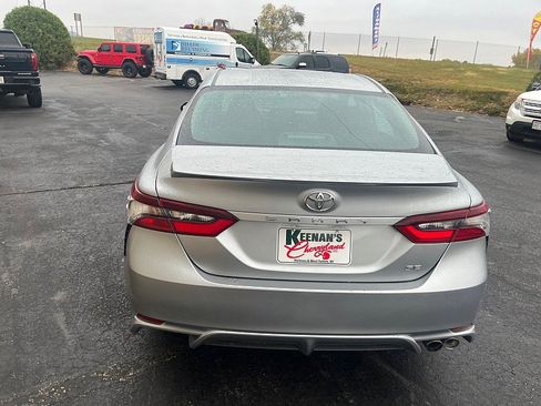 Used 2021 Toyota Camry SE image 13