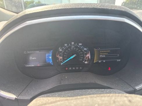 Used 2017 Ford Edge Titanium w/ Equipment Group 301A AWD/4WD image 5