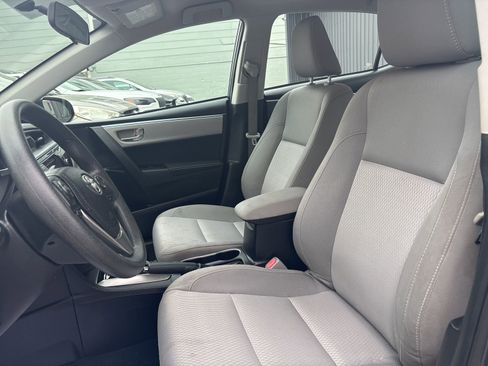 Used 2014 Toyota Corolla LE image 11