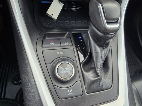 Certified 2023 Toyota RAV4 XSE image 24