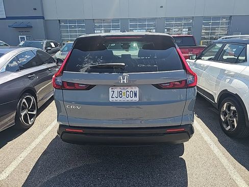 Used 2024 Honda CR-V EX-L image 6