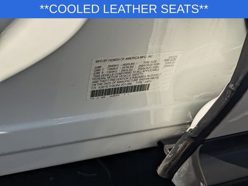 Used 2022 Acura MDX SH-AWD w/ Advance Package image 22