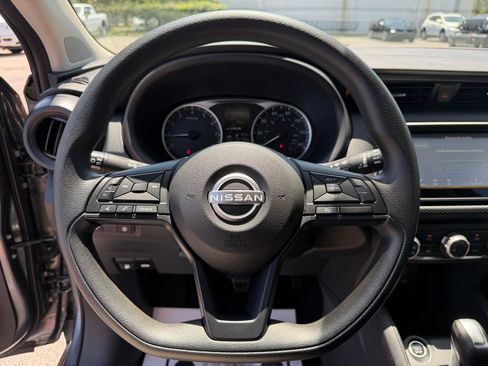 Used 2024 Nissan Kicks S FWD image 20