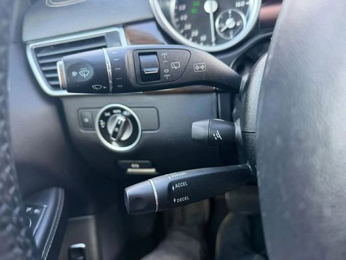 Used 2016 Mercedes-Benz GL 450 4MATIC image 16