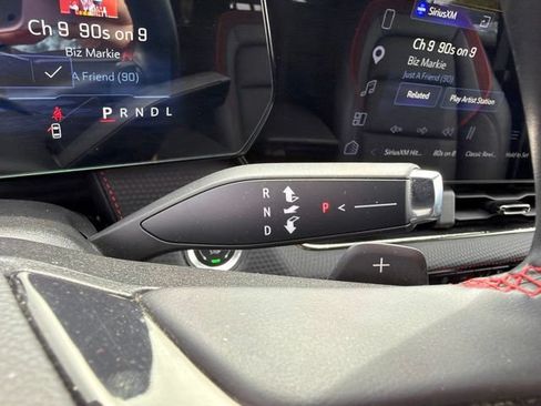 Used 2025 Chevrolet Equinox RS w/ Safety and Technology Package FWD image 30