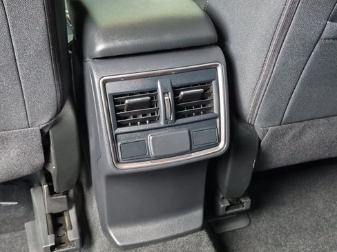 Used 2023 Subaru Forester Premium w/ Popular Package #3 AWD/4WD image 19