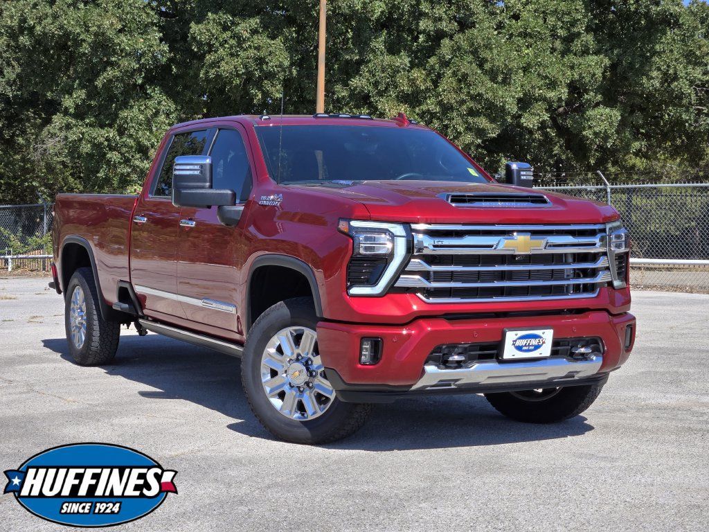 Used 2025 Chevrolet Silverado 3500 High Country w/ High Country Premium Package AWD/4WD image 1