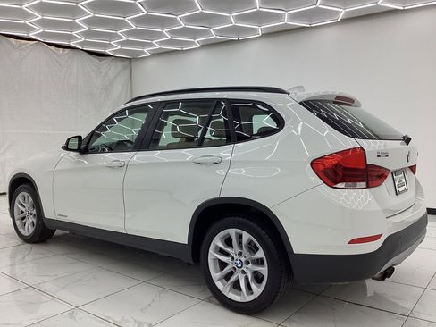 Used 2015 BMW X1 xDrive28i image 11