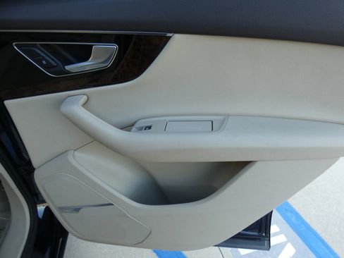 Used 2018 Audi Q7 3.0T Premium Plus w/ Premium Plus Package image 42