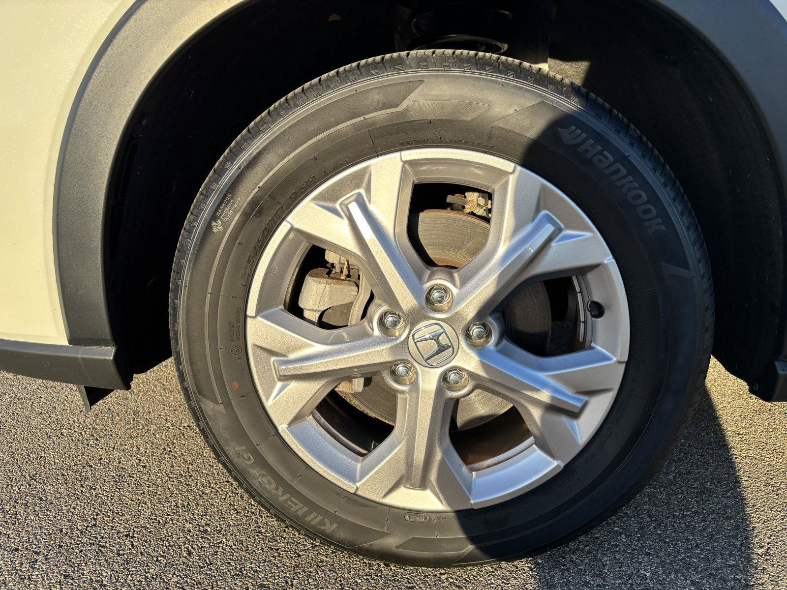 Used 2024 Honda HR-V LX image 7