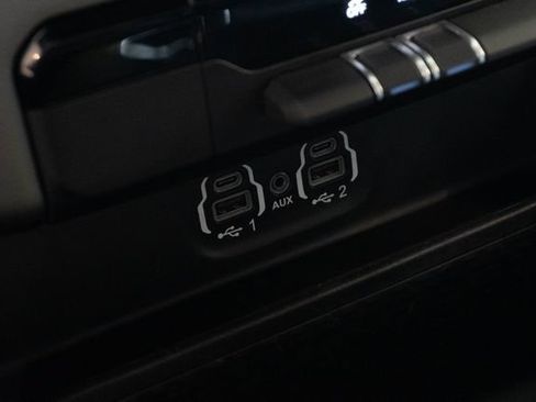 Used 2024 RAM 1500 Laramie RWD image 27