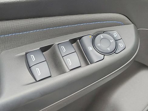 Used 2024 Buick Envista Sport Touring FWD image 19