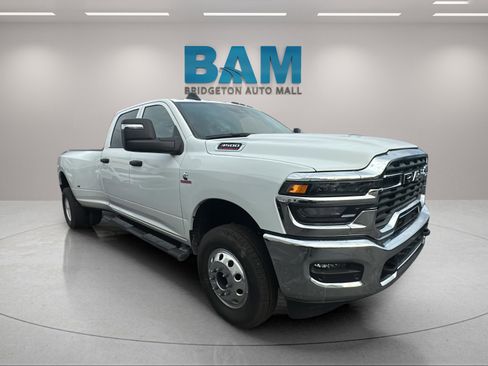 New 2026 RAM 3500 Tradesman image 12