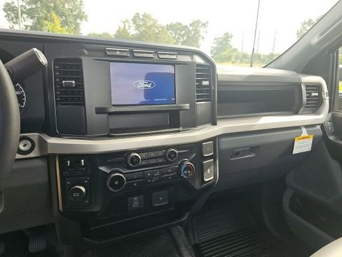 Used 2024 Ford F450 XL w/ Snow Plow Prep Package AWD/4WD image 17