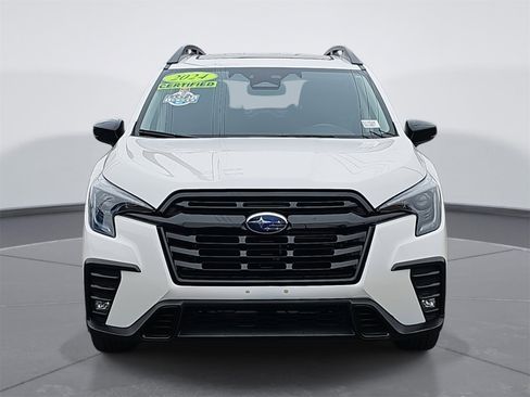 Used 2024 Subaru Ascent Onyx Edition image 8