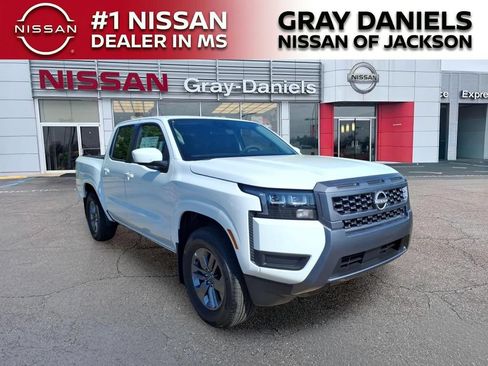 New 2026 Nissan Frontier SV w/ SV Convenience Package RWD image 1