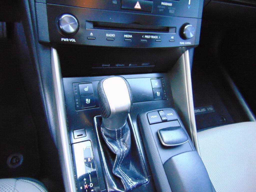 Used 2014 Lexus IS 350 w/ Navigation Package RWD image 32