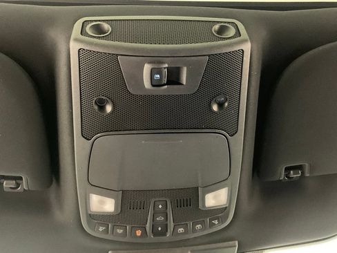 Used 2020 Ford F150 Lariat w/ Equipment Group 502A Luxury AWD/4WD image 20