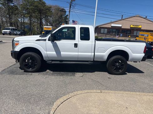 Used 2014 Ford F250 XL w/ Power Equipment Group AWD/4WD image 6