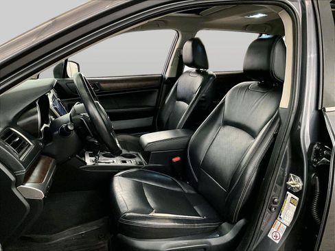 Used 2018 Subaru Outback 2.5i Limited image 25