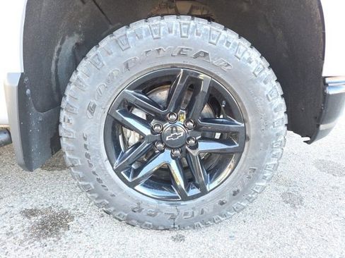 Used 2022 Chevrolet Silverado 1500 Custom Trail Boss w/ LPO, Dark Essentials Package AWD/4WD image 77