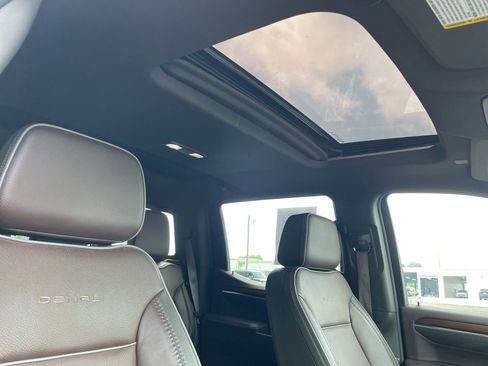 Used 2024 GMC Sierra 1500 Denali AWD/4WD image 27