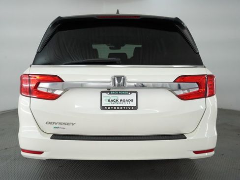 Used 2018 Honda Odyssey EX-L image 8