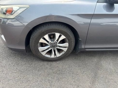 Used 2013 Honda Accord LX image 15