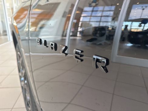 New 2025 Chevrolet Blazer LT w/ Sound & Technology Package image 10