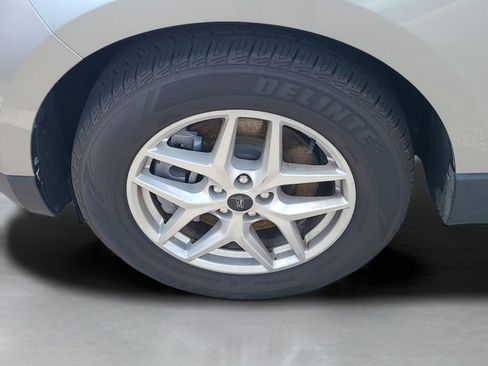 Used 2024 Ford Edge SEL image 9