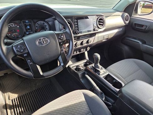 Used 2023 Toyota Tacoma SR AWD/4WD image 7