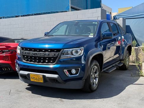 Used 2019 Chevrolet Colorado Z71 AWD/4WD image 2