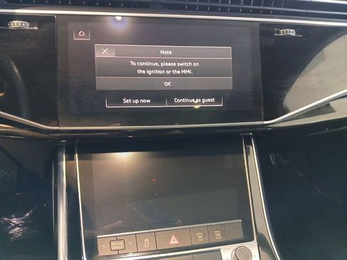 Used 2025 Audi Q7 3.0T Premium Plus AWD/4WD image 33