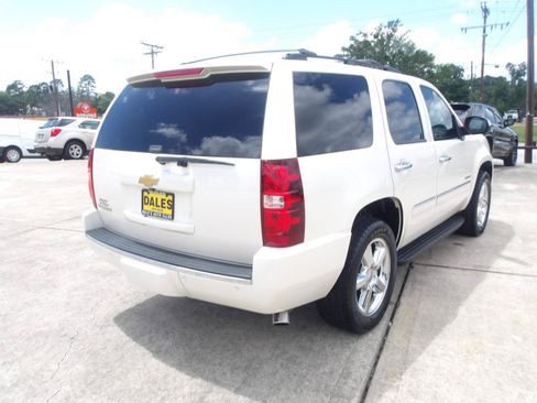 Used 2013 Chevrolet Tahoe LTZ RWD image 11