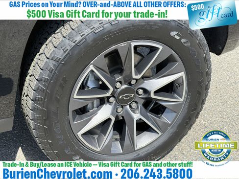 Used 2022 Chevrolet Suburban Z71 AWD/4WD image 29