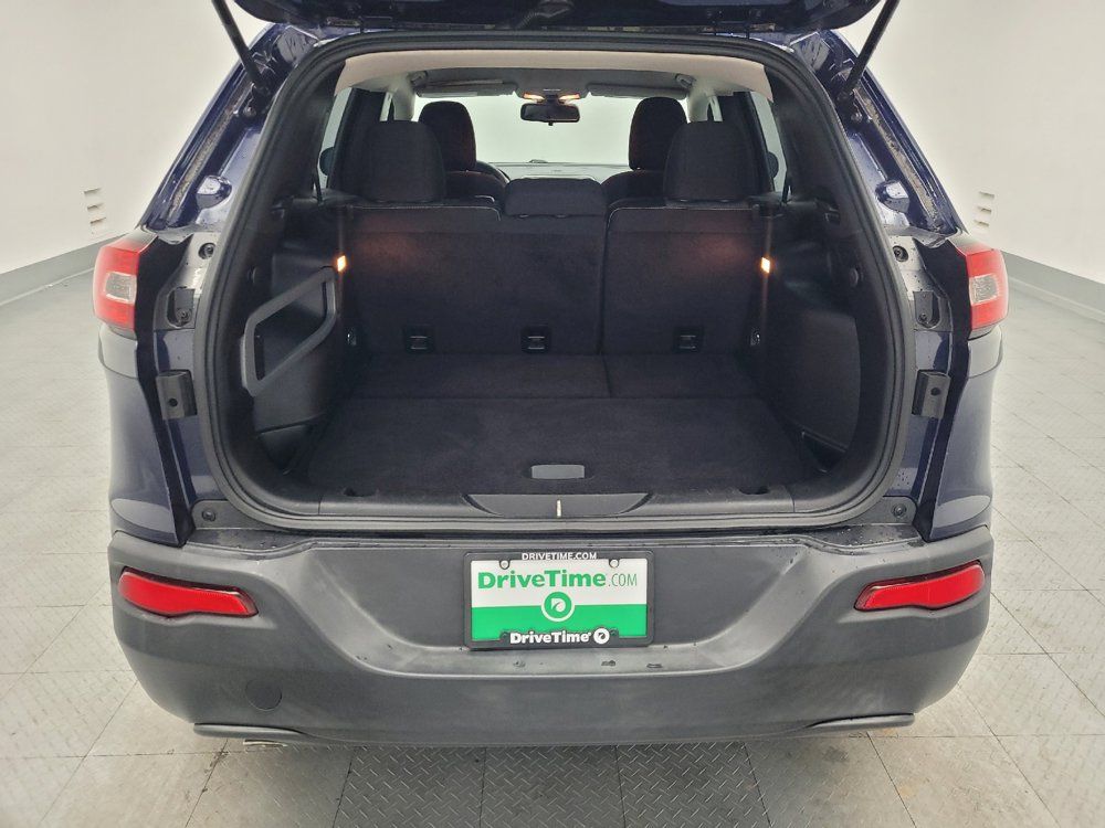Used 2015 Jeep Cherokee Sport FWD image 29