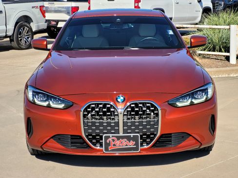 Used 2023 BMW 430i Coupe w/ Premium Package RWD image 2